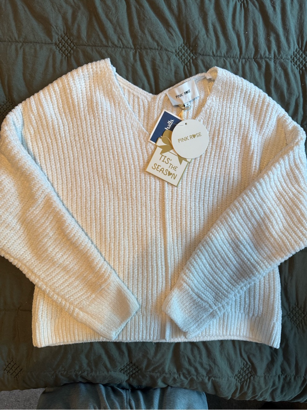 Pink Rose Off-White V-Neck Ribbed Sweater